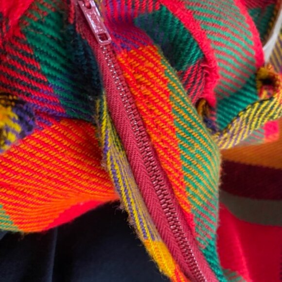 25" Waist Vintage Wool Skirt - Picture 4 of 4